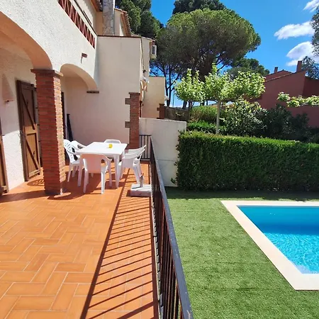 Holiday home Torre Vella 207 *